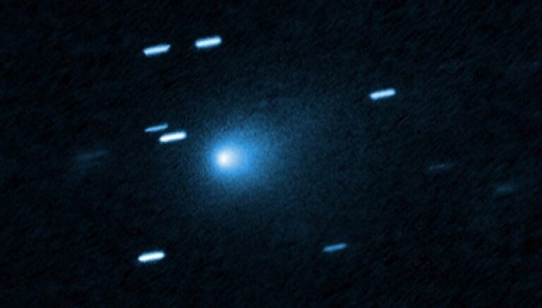 hubble-fotografi-suphe-yaratti-gizemli-gok-cismi-nukleer-uzay-araci-olabilir-nQpty6AW.jpg