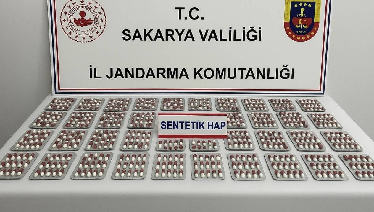 sakaryaya uyusturucu sevkiyati yapan 2 kisi tutuklandi Mt4X3Qvr