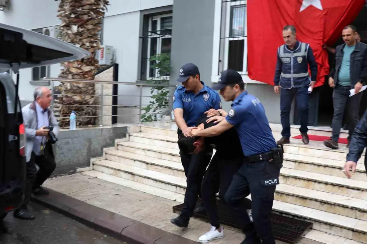 aren bebege darp davasinda annesinin durusmaya katilmamasi tartisma yaratti AeheEzbc.jpg