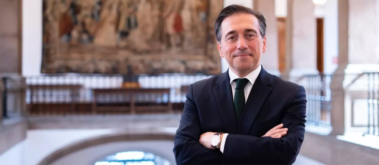 ispanyol aktivistlerin ayrilisi zRxEByFZ