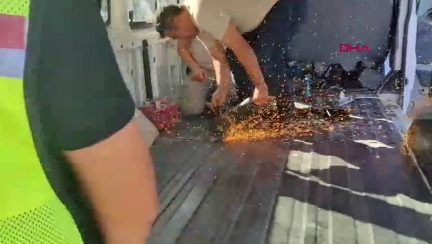 piyasa degeri 25 milyon lira binlerce paket gizli bolmede bulundu hlMevgNu.jpg