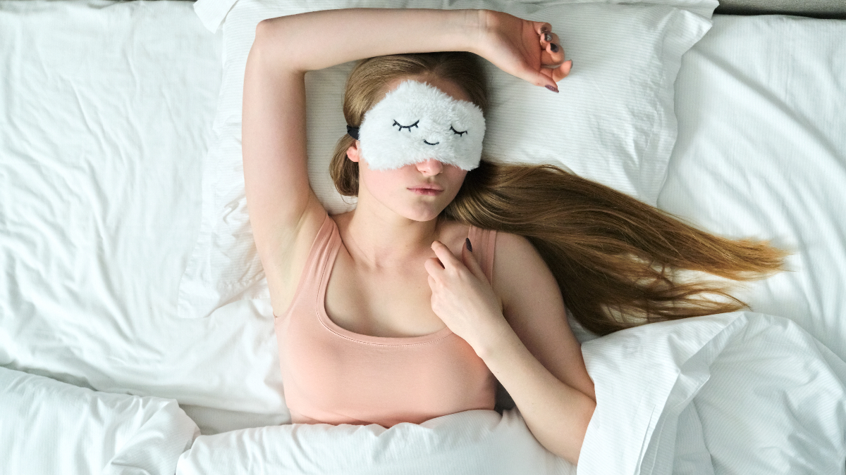 uyudugunuz pozisyona dikkat edin omurga egriligine neden oluyor hDaGuLSX