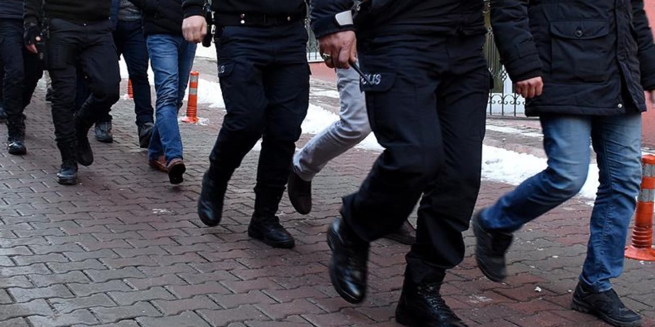 antalyada silah kacakciligi ve uyusturucu operasyonu cok sayida muhimmat ele gecirildi mIfl8A2u.jpg