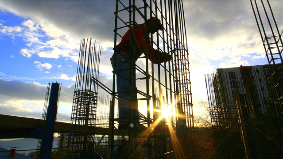 insaat-maliyetlerinde-artis-mart-ayinda-da-surdu-YQxQydl6