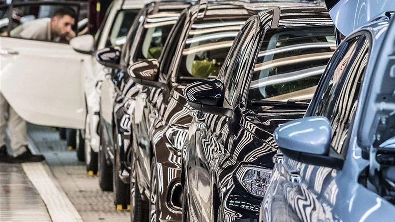 Otomotiv Sektöründe Üretim Düşerken İhracat Yükselişini Sürdürüyor: 13,8 Milyar Dolar Rekoru